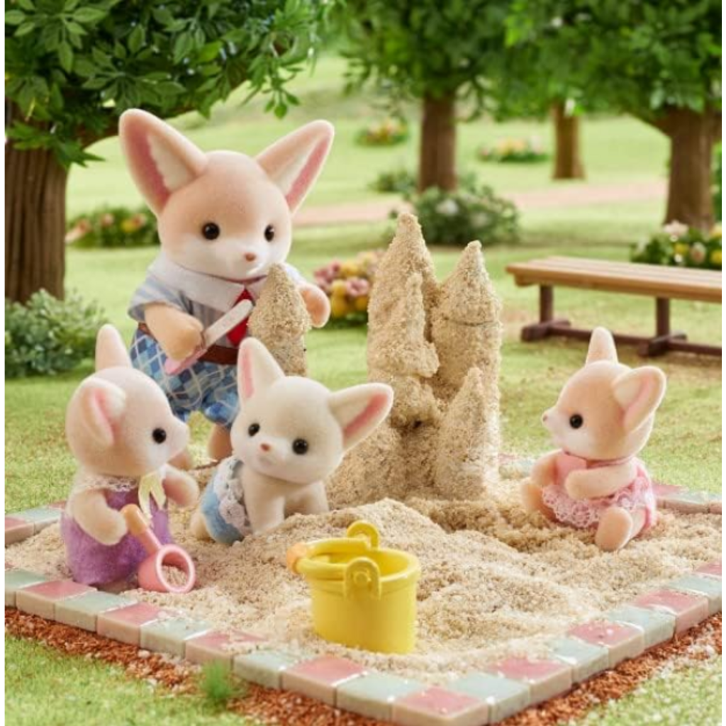 CALICO CRITTERS FENNEC FOX FAMILY CALICO CRITTERS