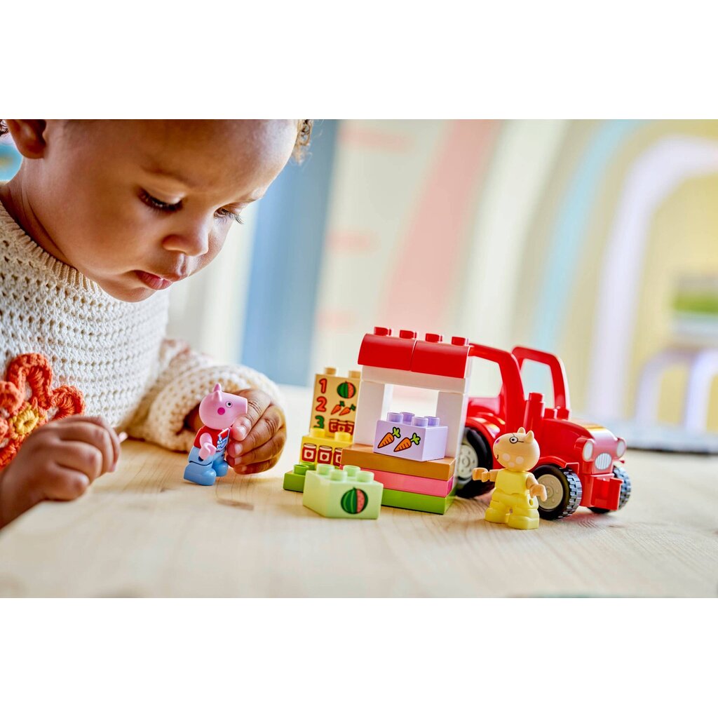 LEGO TRACTOR AND MARKET