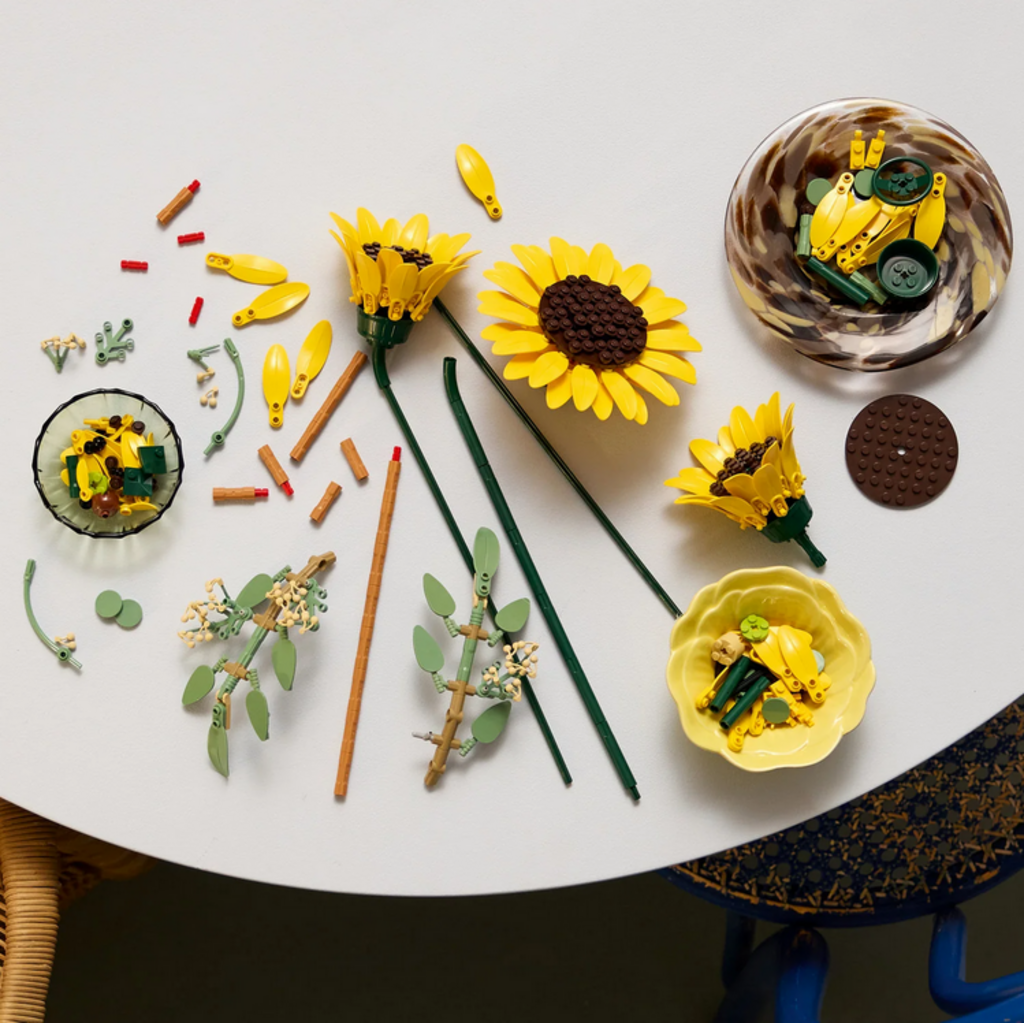 LEGO SUNFLOWER BOUQUET