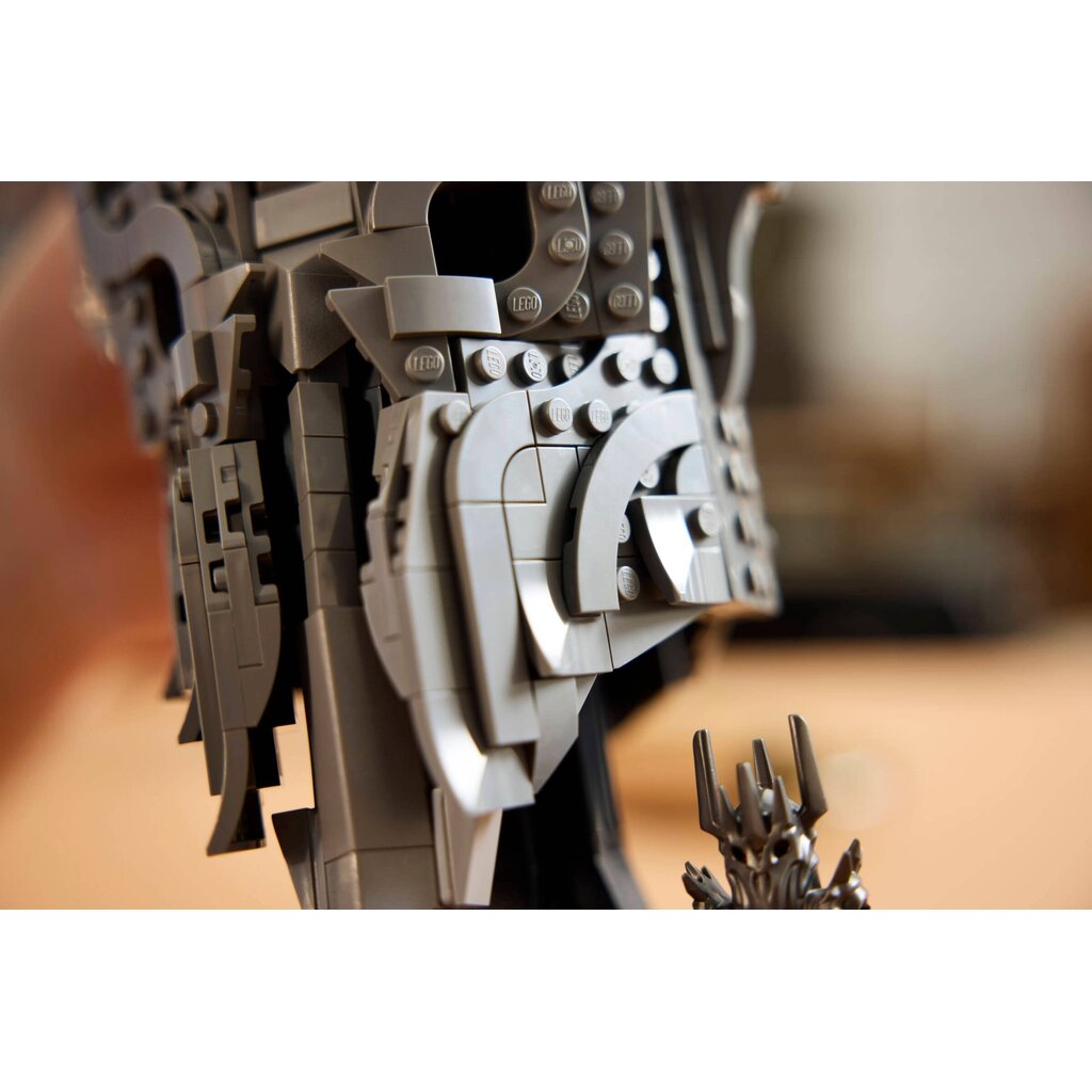 LEGO THE LORD OF THE RINGS: SAURON'S HELMET