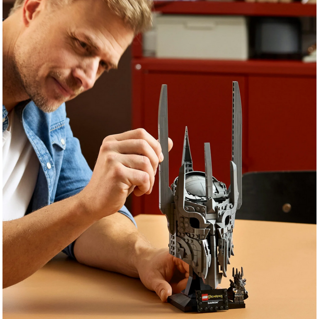 LEGO THE LORD OF THE RINGS: SAURON'S HELMET