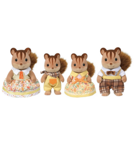 CALICO CRITTERS WALNUT SQUIRREL FAMILY CALICO CRITTERS