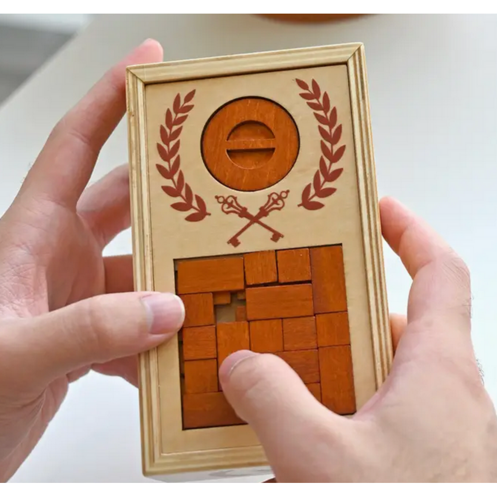 PROJECT GENIUS ROMAN LOCK BOX