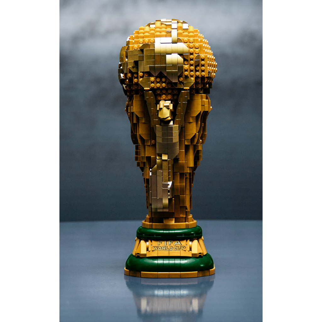 LEGO FIFA WORLD CUP OFFICIAL TROPHY