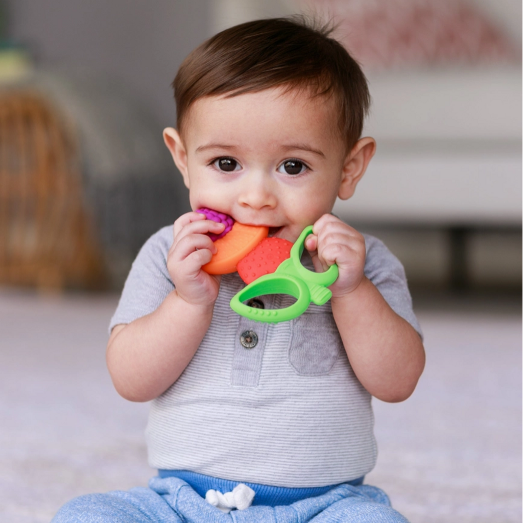 INFANTINO LIL' NIBBLES TEXTURED TEXTURED SILICONE TEETHER