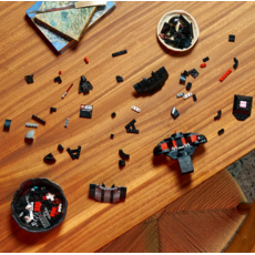 LEGO DARTH VADER BUST