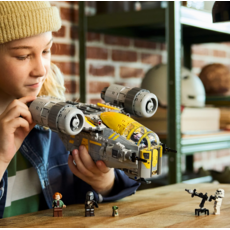 LEGO THE RAZOR CREST