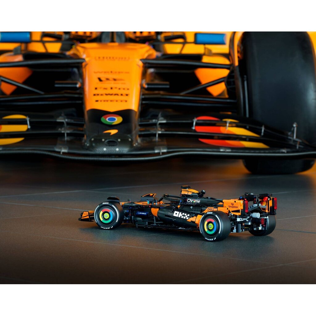 LEGO MCLAREN MCL39 F1 CAR