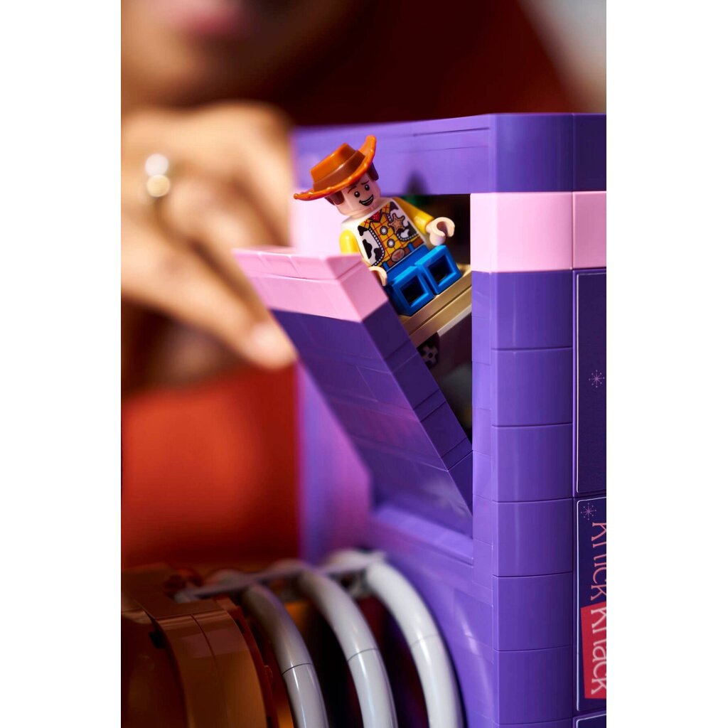 LEGO TOY STORY SLINKY DOG BOOKENDS