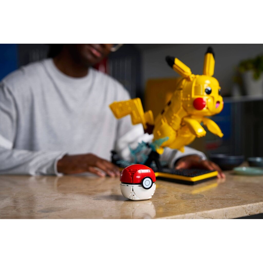 LEGO PIKACHU AND POKE BALL