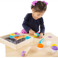 MELISSA AND DOUG CUT, SCULPT & ROLL DOUGH KIT