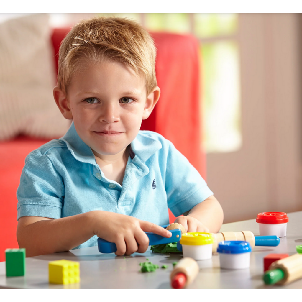 MELISSA AND DOUG SHAPE, MODEL & MOLD MODELING DOUGH KIT