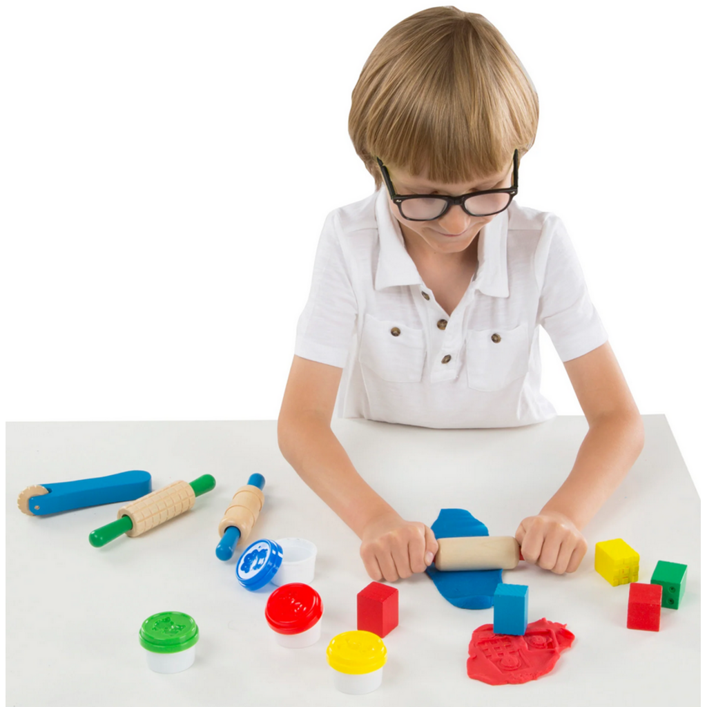 MELISSA AND DOUG SHAPE, MODEL & MOLD MODELING DOUGH KIT