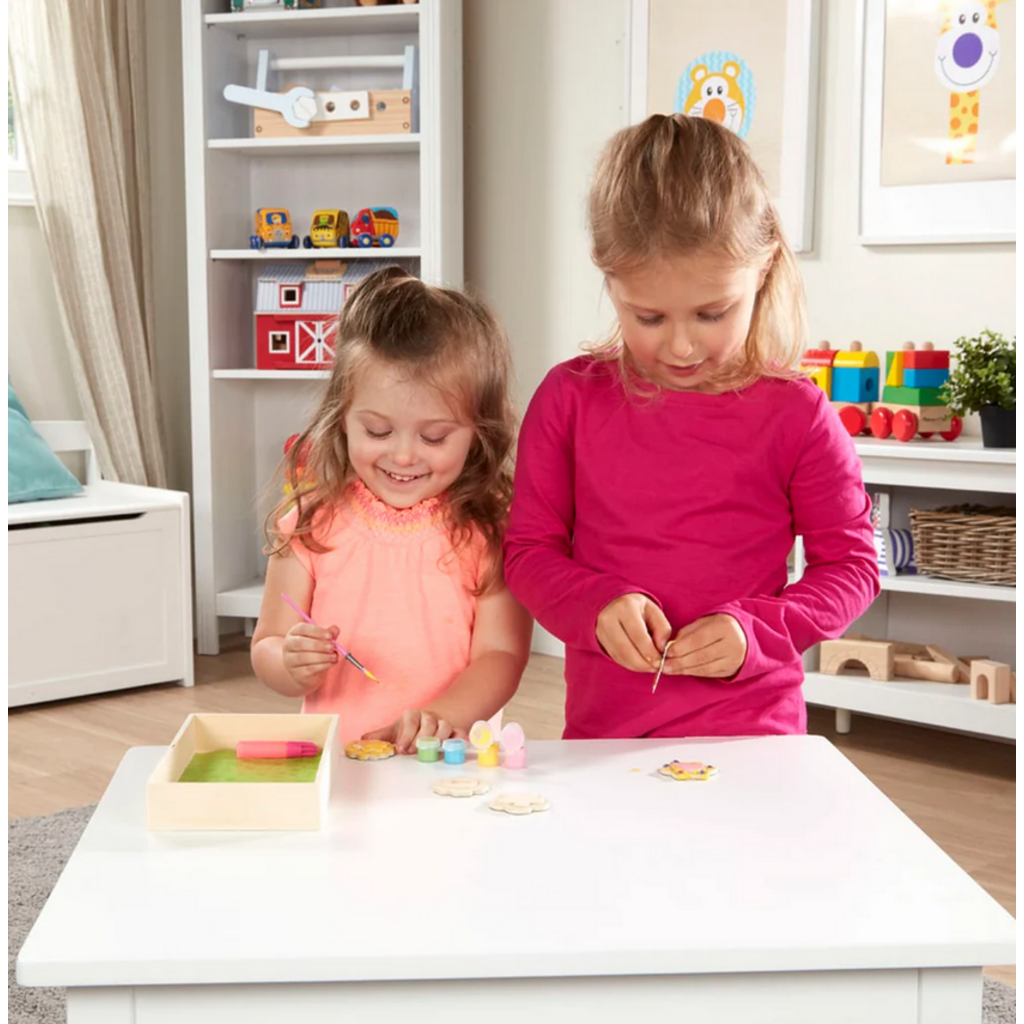 MELISSA AND DOUG FLOWER MAGNETS WOODEN CRAFT KIT