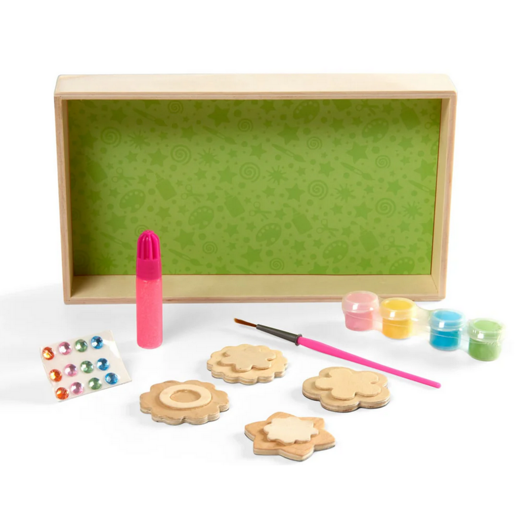 MELISSA AND DOUG FLOWER MAGNETS WOODEN CRAFT KIT