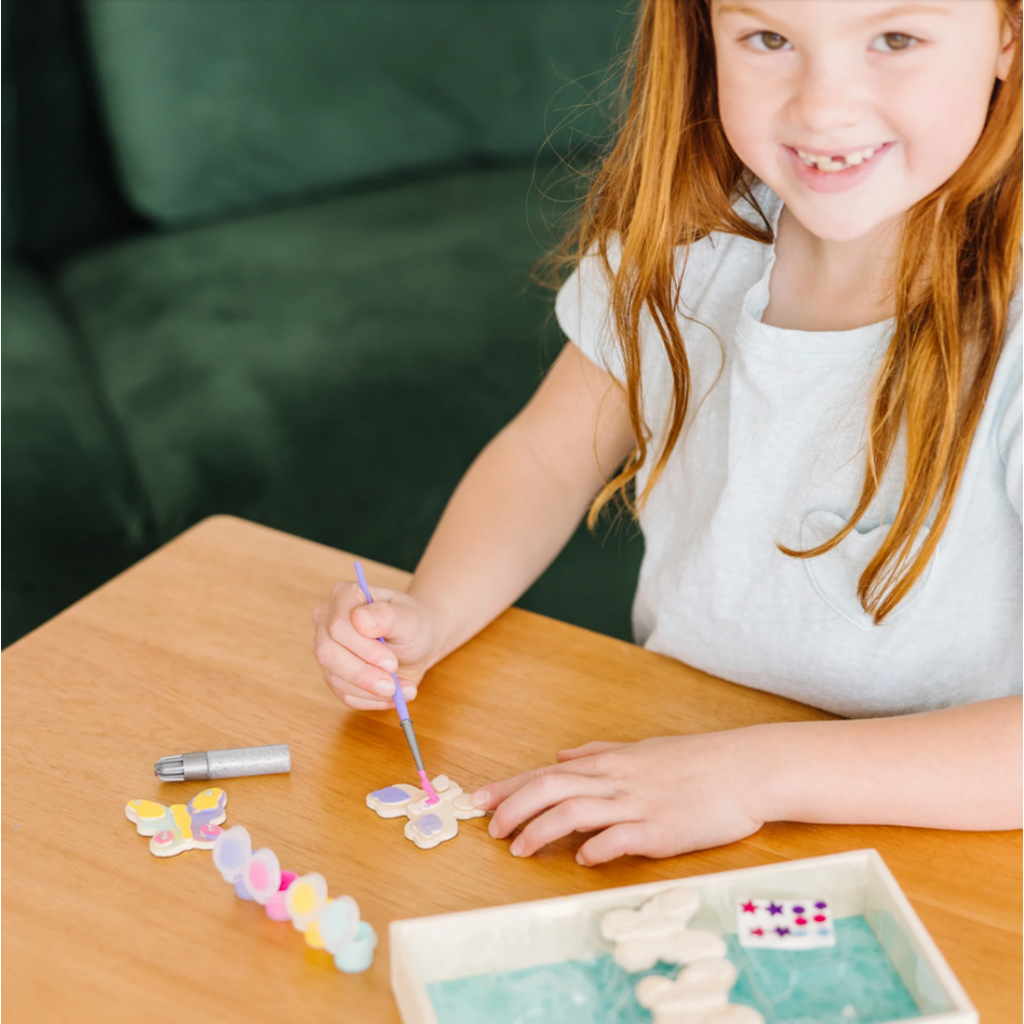 MELISSA AND DOUG BUTTERFLY MAGNETS WOODEN CRAFT KIT