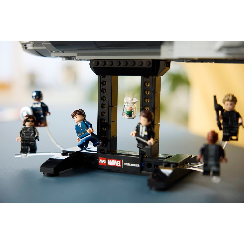 LEGO S.H.I.E.L.D. HELICARRIER