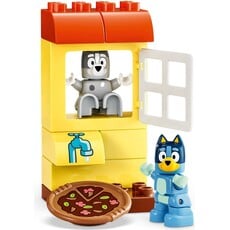 LEGO PIZZA GIRLS WITH MUFFIN AND BLUEY