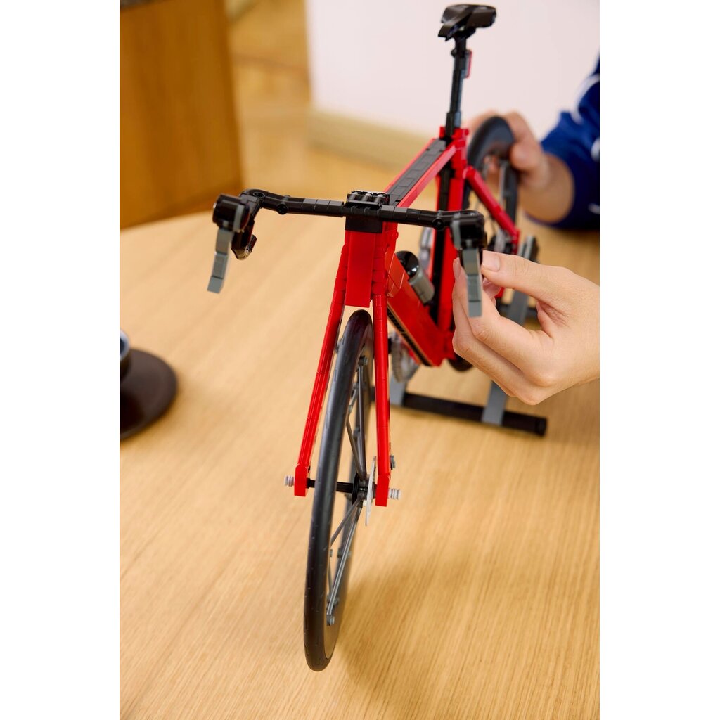 LEGO ROAD BIKE