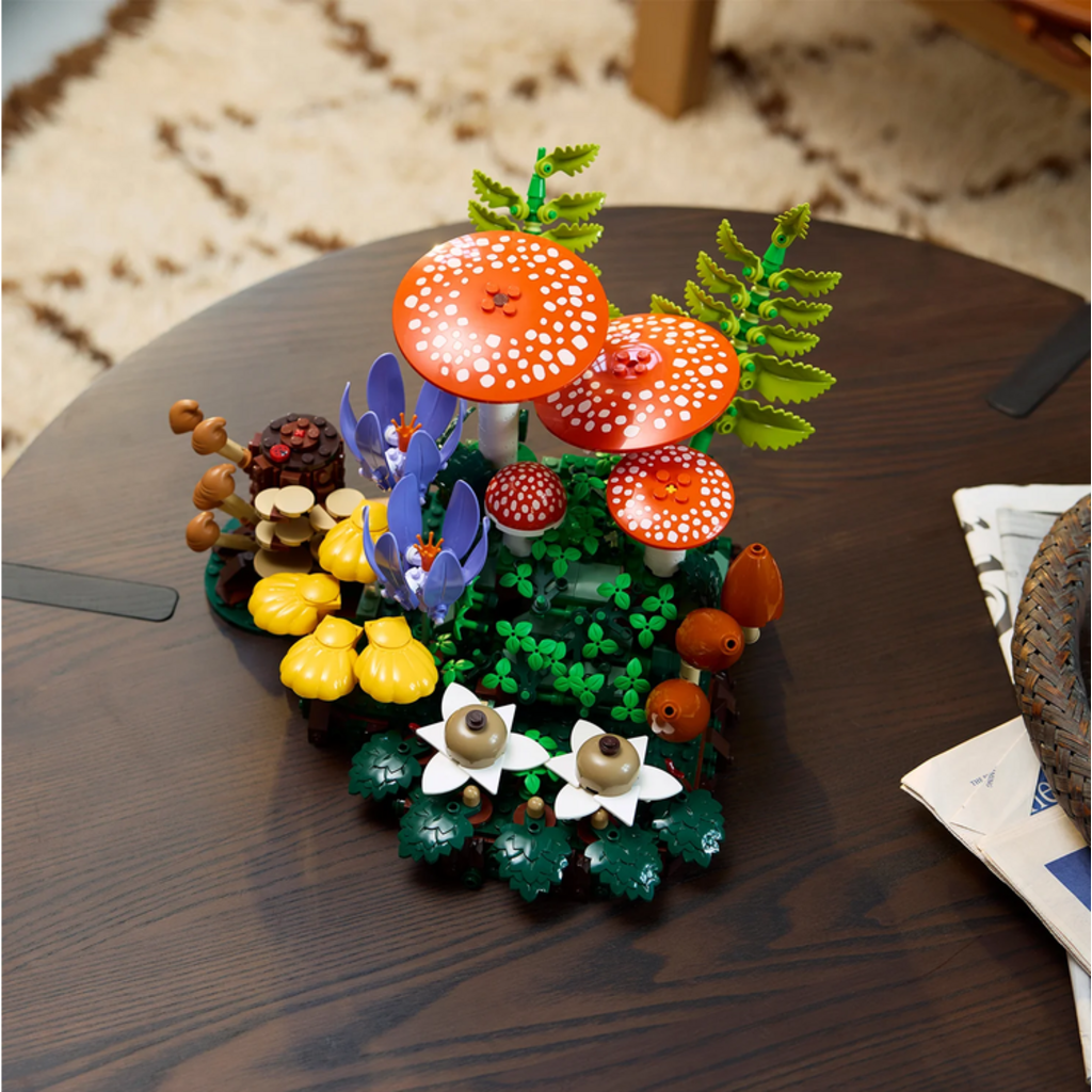 LEGO WOODLAND MUSHROOMS