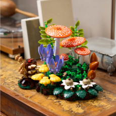 LEGO WOODLAND MUSHROOMS