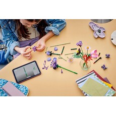 LEGO OLIVIA RODRIGO'S FLOWER BOUQUET