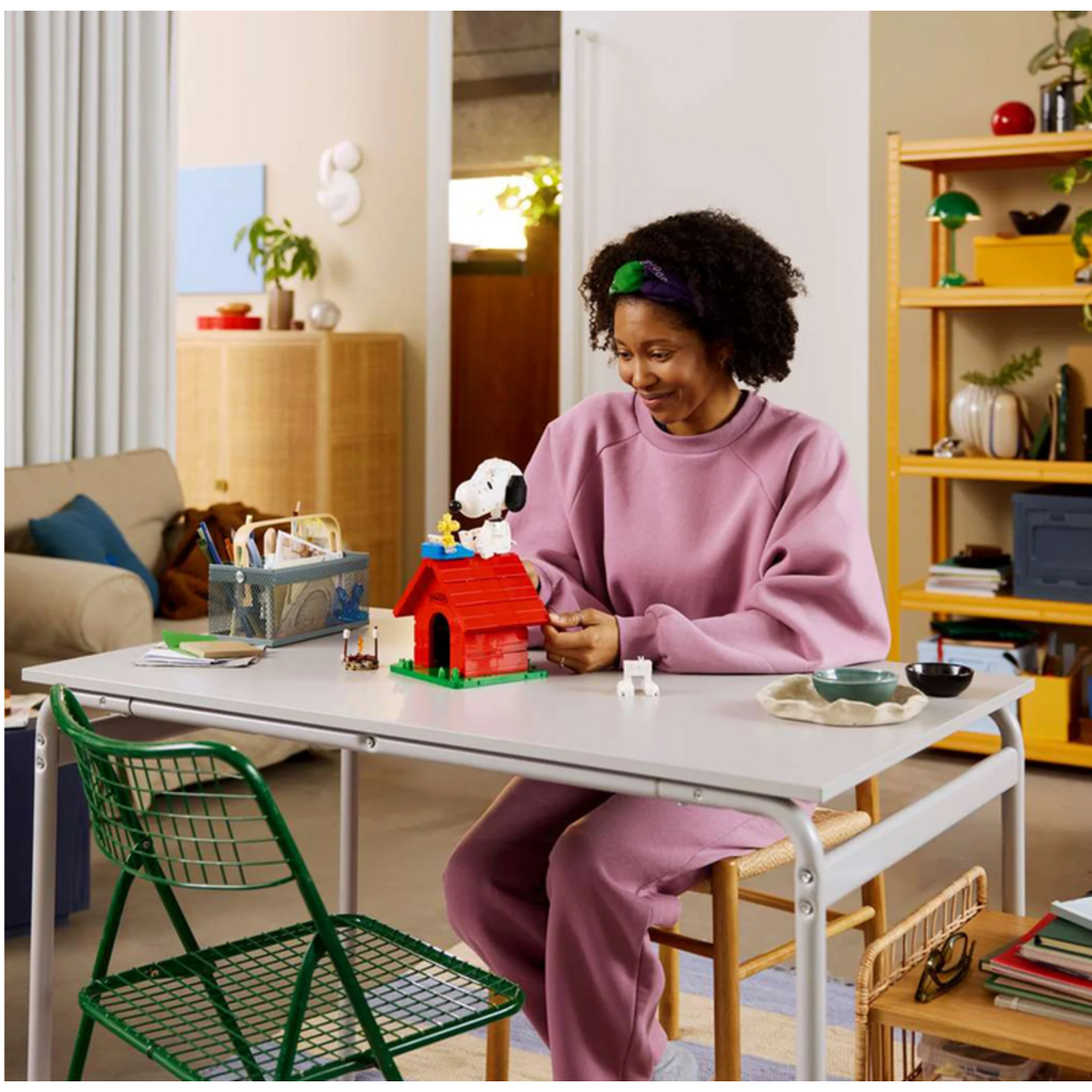 LEGO PEANUTS: SNOOPY'S DOGHOUSE