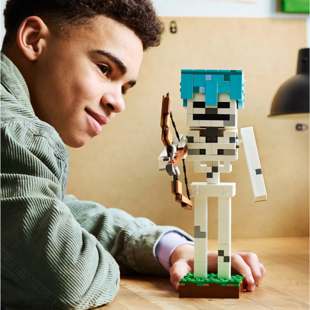 LEGO THE SKELETON