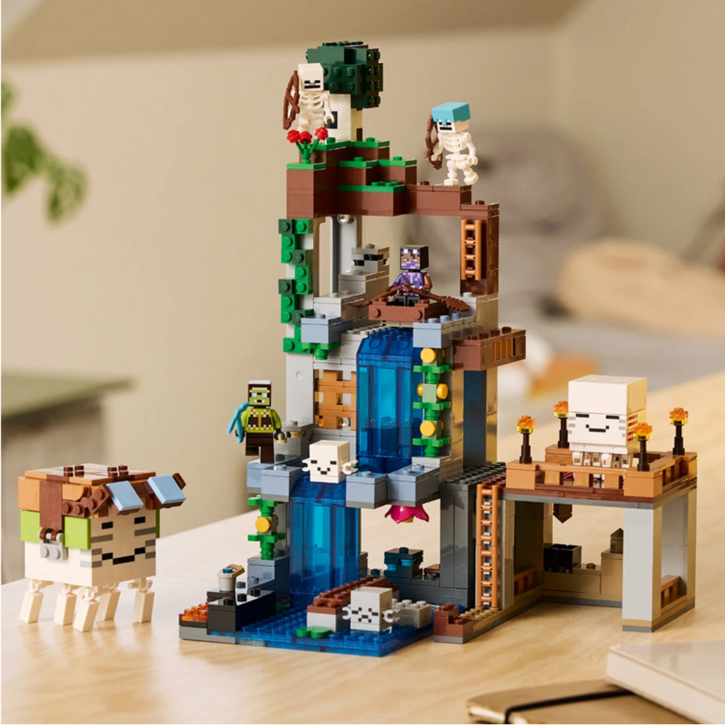 LEGO GHAST STATION