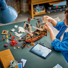 LEGO ICONIC PIRATE SHIP