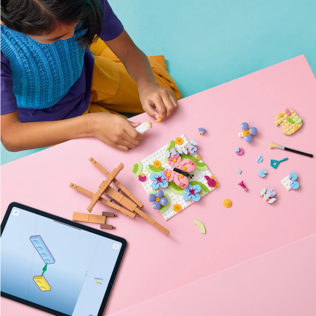 LEGO FLORAL ART DECOR PAINTING