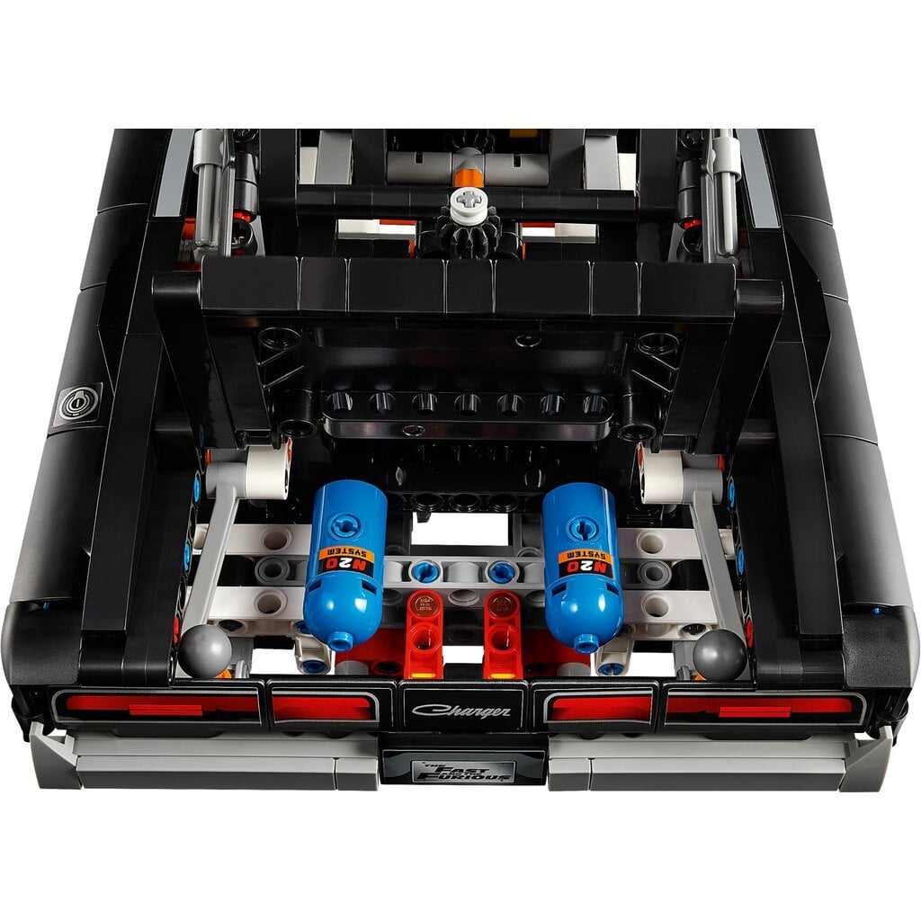 LEGO FAST & FURIOUS DODGE CHARGER R/T CAR