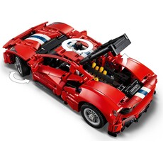 LEGO FERRARI 488 PISTA CAR