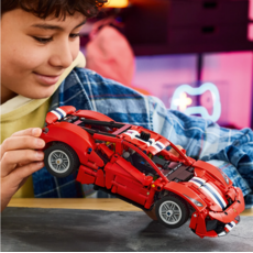LEGO FERRARI 488 PISTA CAR
