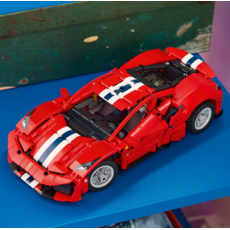 LEGO FERRARI 488 PISTA CAR