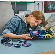 LEGO CUSTOM GARAGE FORD MUSTANG GT CAR