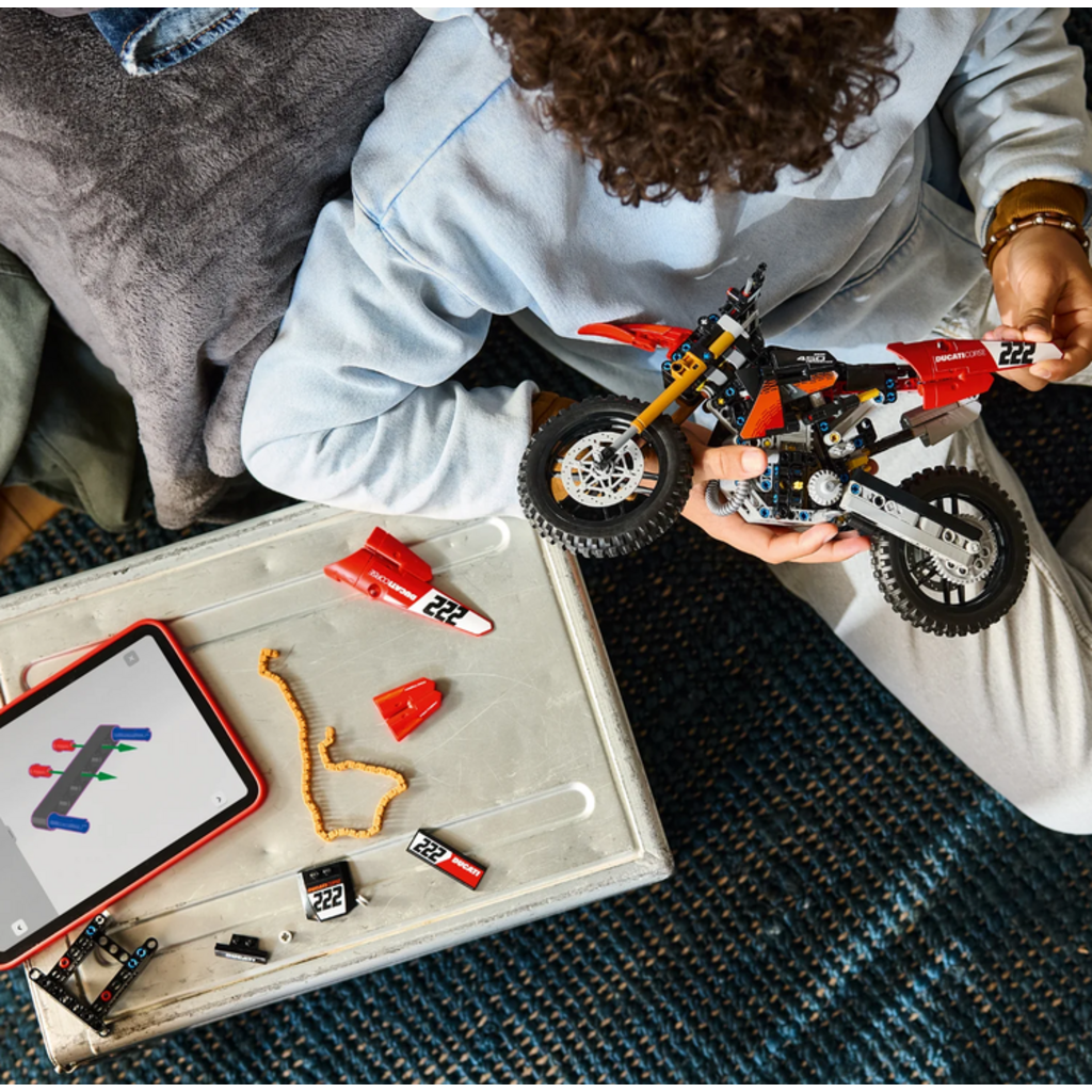 LEGO DUCATI DESMO450 MX FACTORY MOTORCYCLE