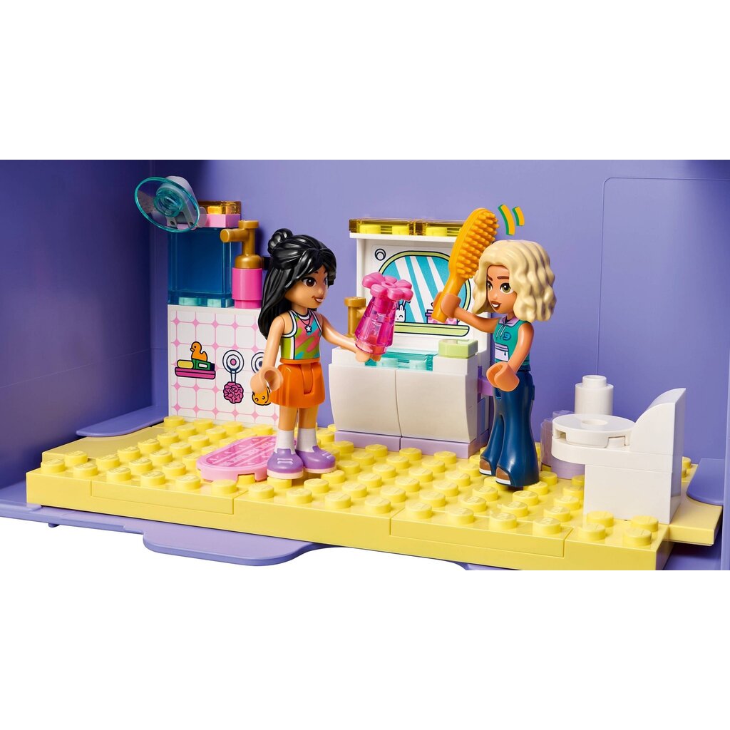 LEGO CREATIVE DOLLHOUSE SUITCASE