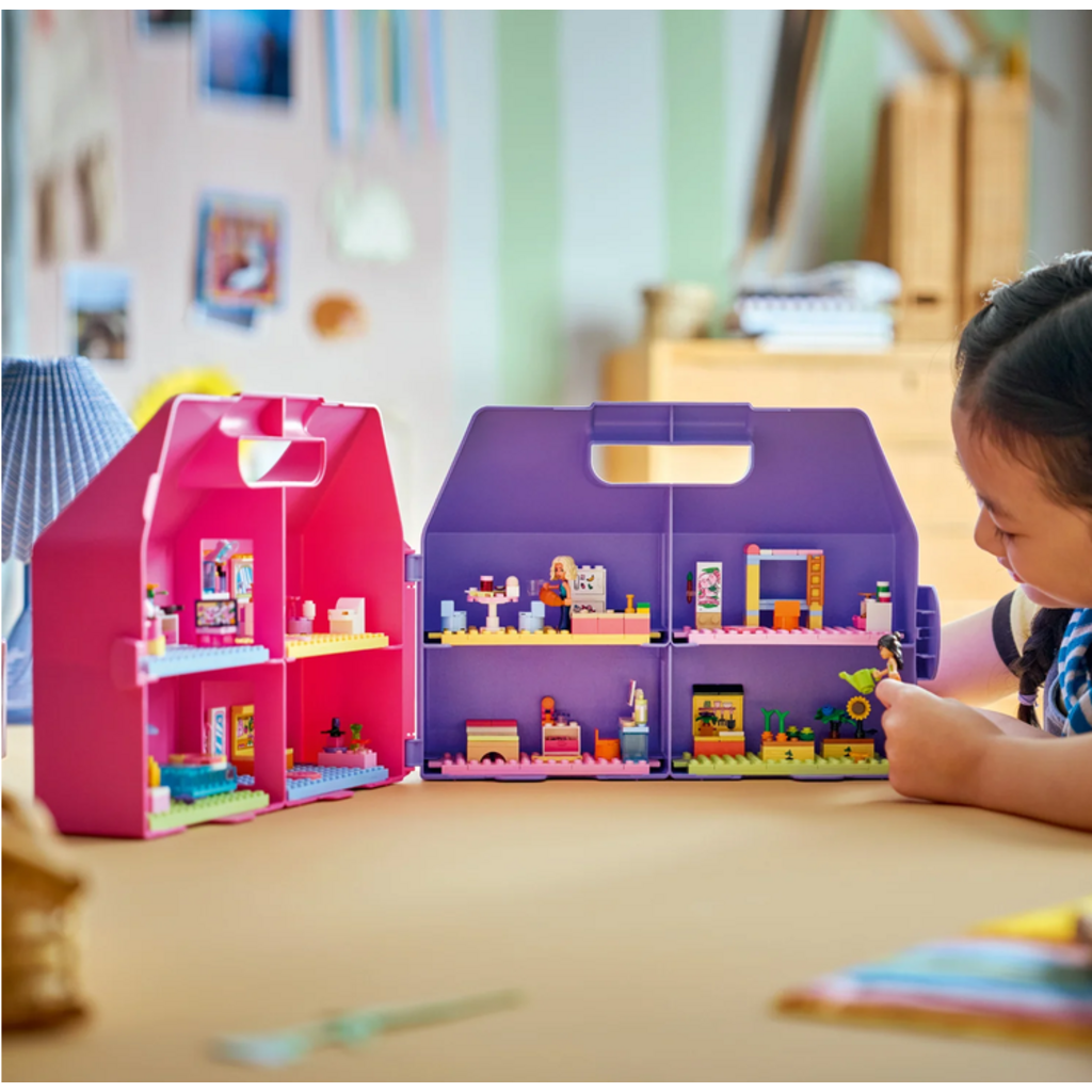LEGO CREATIVE DOLLHOUSE SUITCASE