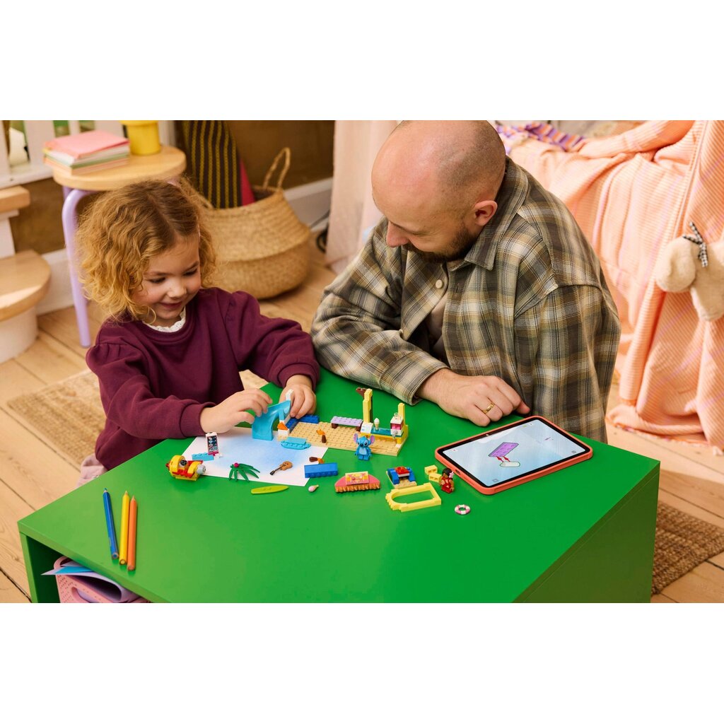LEGO BEACH FUN WITH LILO & STITCH