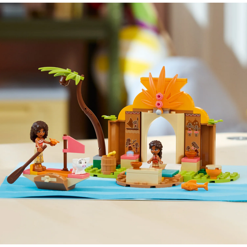 LEGO VILLAGE HOUSE & BOAT