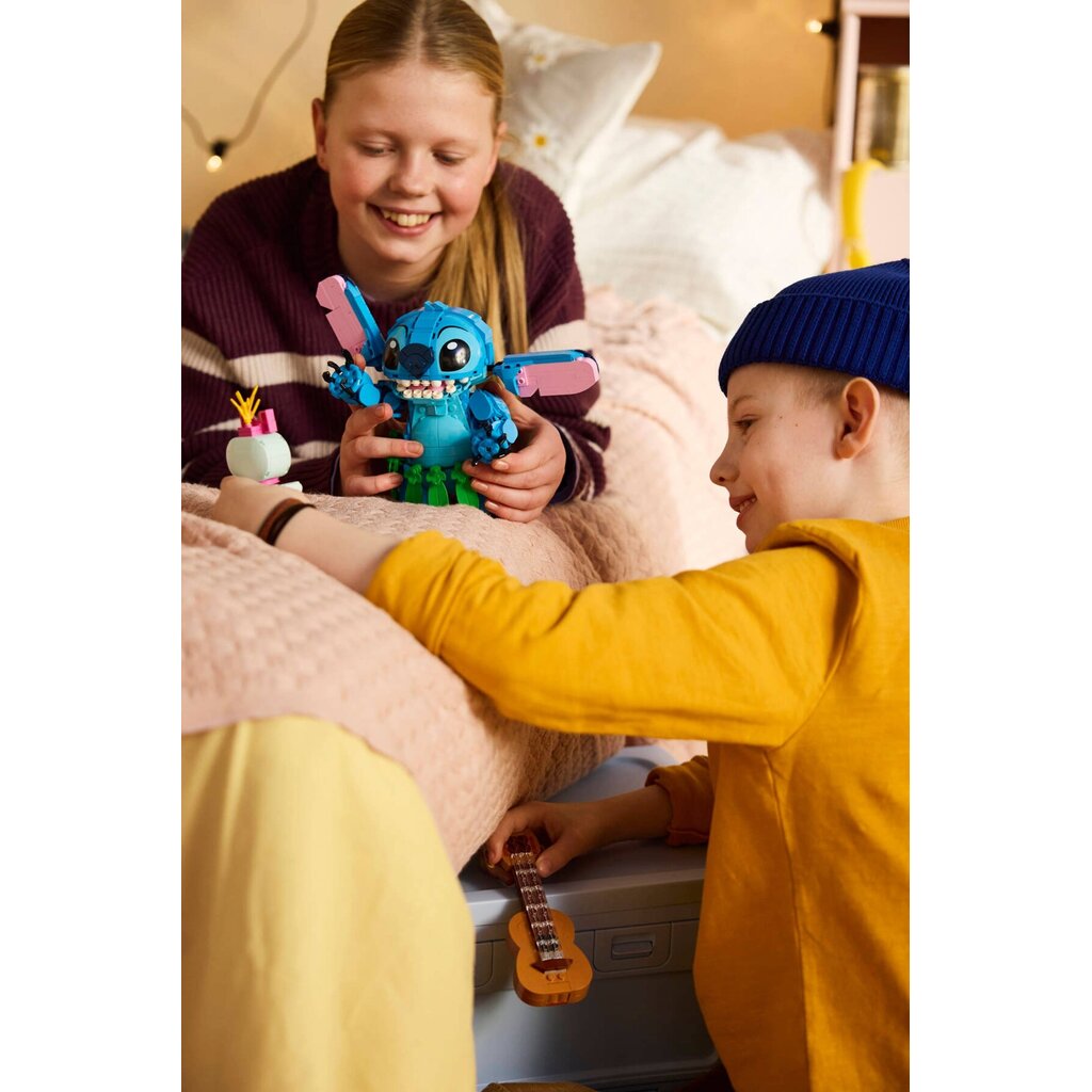 LEGO STITCH & SCRUMP