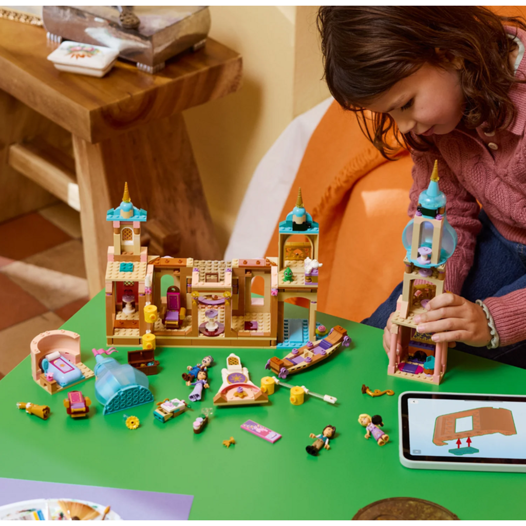 LEGO RAPUNZEL'S CASTLE