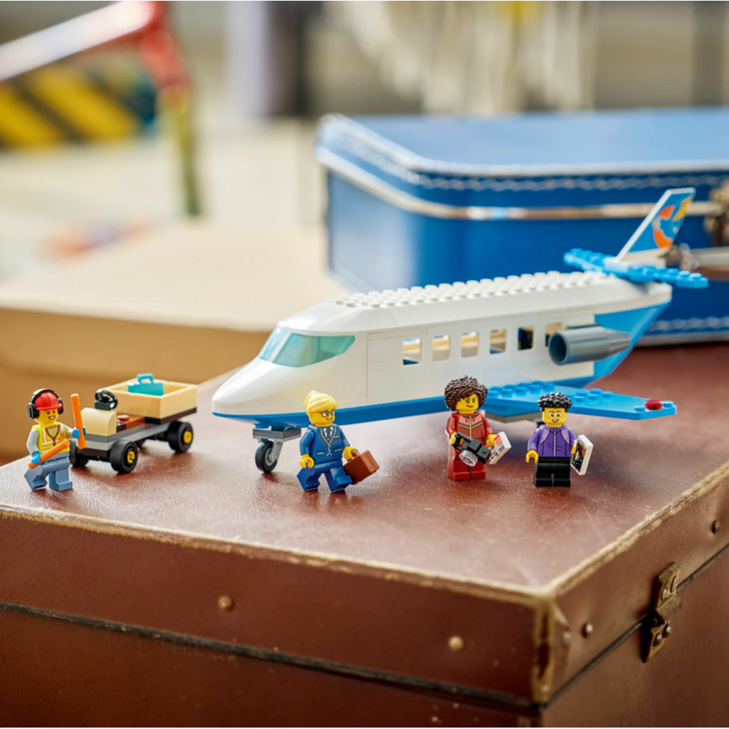 LEGO PASSENGER JET