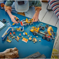 LEGO DUMP TRUCK & FRONT END LOADER
