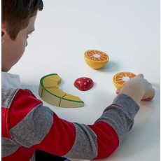 MELISSA AND DOUG CUTTING FRUIT SET*