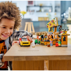 LEGO PIZZA DELIVERY EXPERIENCE WITH VEHICLES