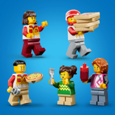 LEGO PIZZA DELIVERY EXPERIENCE WITH VEHICLES