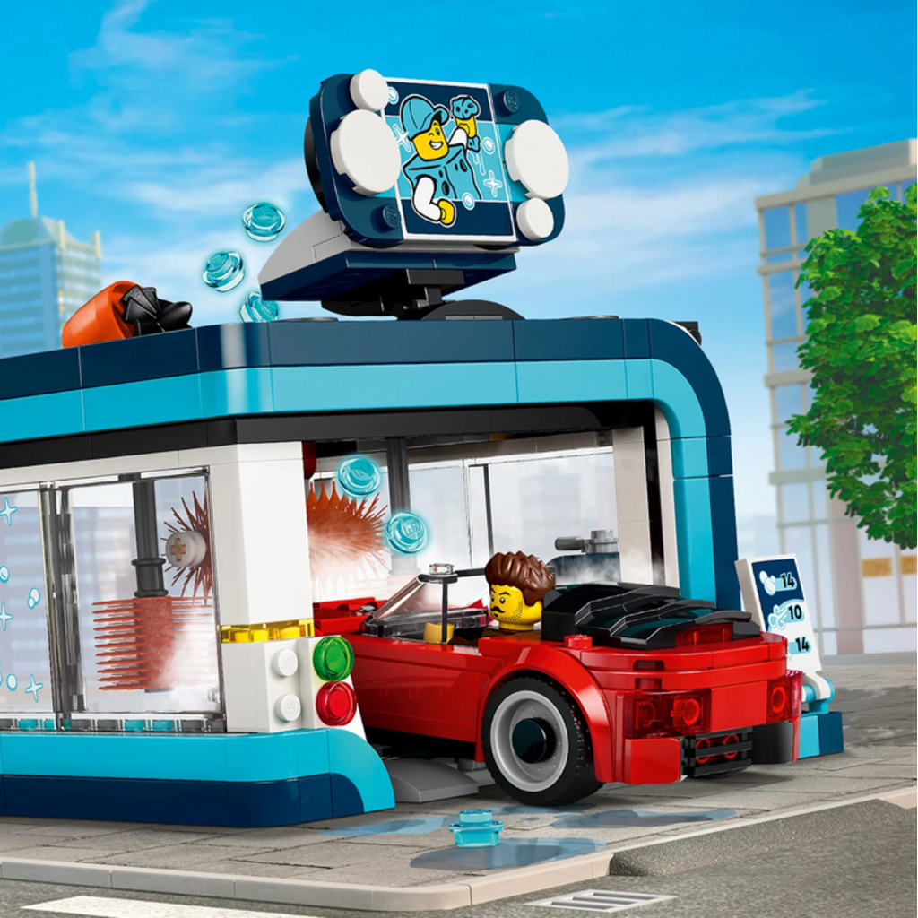 LEGO DRIVE-THROUGH CAR WASH