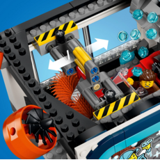LEGO DRIVE-THROUGH CAR WASH